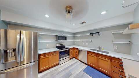 Veranda, WEST COLUMBIA, TX 77486