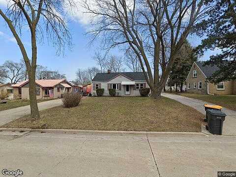 101St, MILWAUKEE, WI 53214