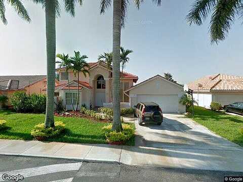 8Th, PEMBROKE PINES, FL 33025