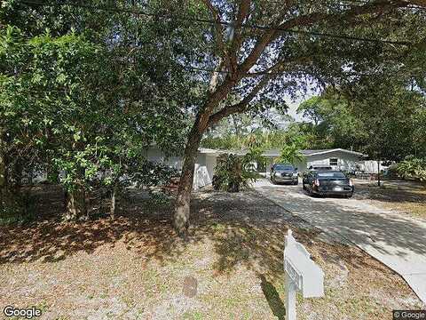 40Th, SAINT PETERSBURG, FL 33709