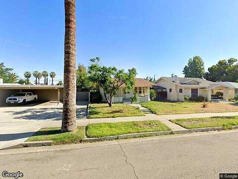 17Th, BAKERSFIELD, CA 93301