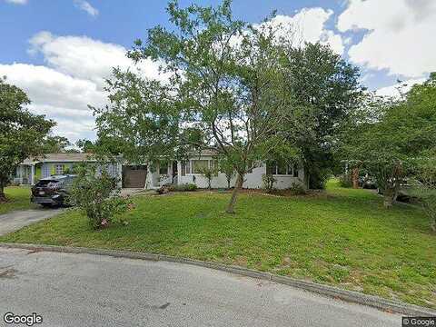 Jamie, ORLANDO, FL 32803