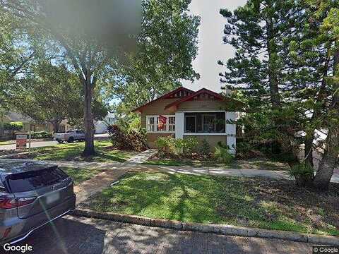 18Th, SAINT PETERSBURG, FL 33704