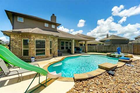 Santiago, LEAGUE CITY, TX 77573