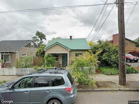 High, OREGON CITY, OR 97045