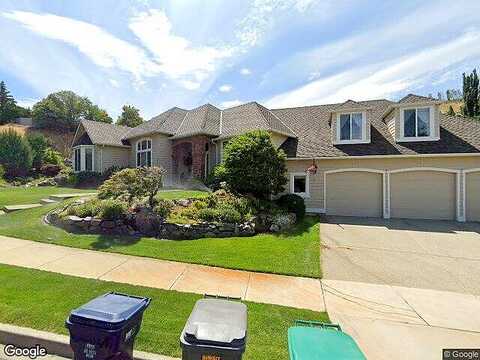 Broadcrest, WENATCHEE, WA 98801