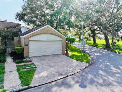 Veranda, WEST COLUMBIA, TX 77486
