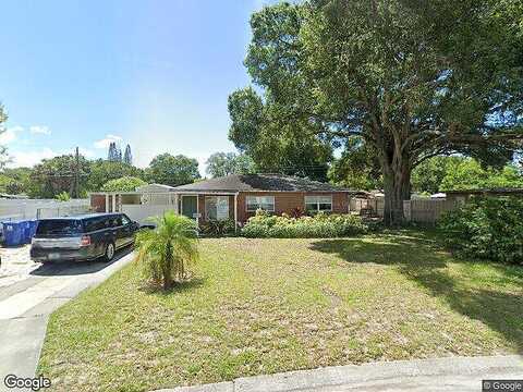 13Th, SAINT PETERSBURG, FL 33702