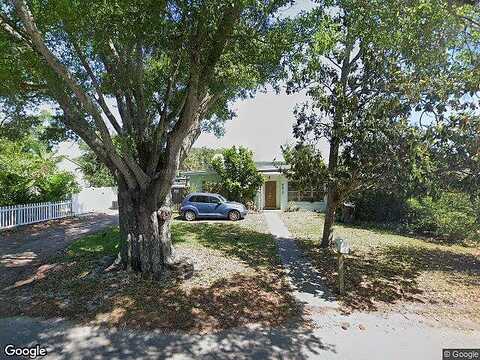 18Th, GULFPORT, FL 33707