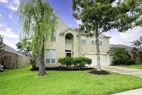 Nolan, PEARLAND, TX 77584