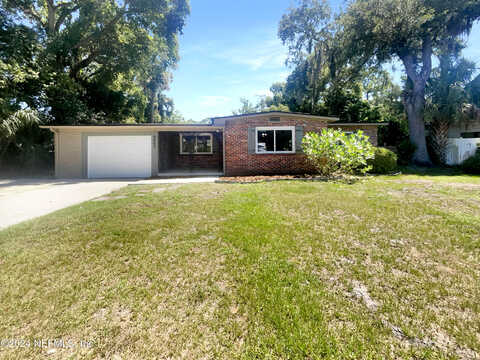 Marianna, JACKSONVILLE, FL 32217
