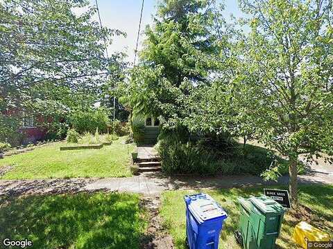 70Th, PORTLAND, OR 97213