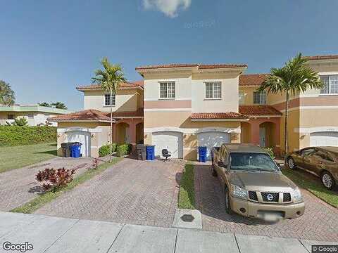 35Th, LAUDERDALE LAKES, FL 33311