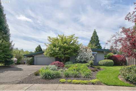 Saint Andrews, MCMINNVILLE, OR 97128