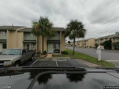Robin, PANAMA CITY BEACH, FL 32407