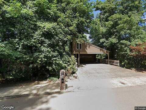 Woodland, LAKE OSWEGO, OR 97034
