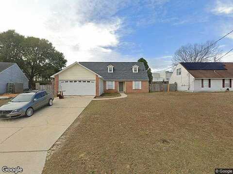 Nicole, CRESTVIEW, FL 32539