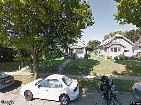 85Th, MILWAUKEE, WI 53214