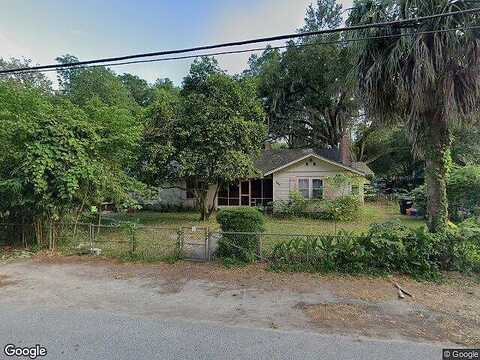 31St, GAINESVILLE, FL 32609