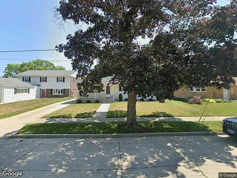 18Th, KENOSHA, WI 53143