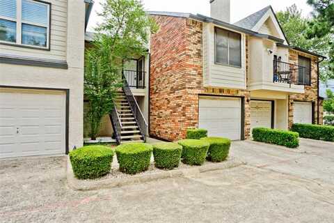 W Harwood Rd, Hurst, TX 76054
