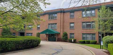 5Th Ave, Pittsburgh, PA 15232
