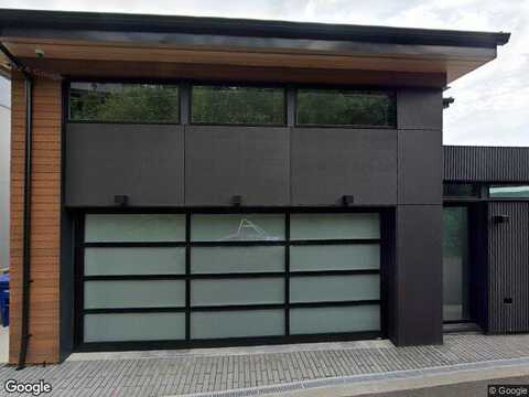 Lakehurst, BELLEVUE, WA 98006