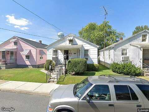 Pleasant, HANOVER, PA 17331