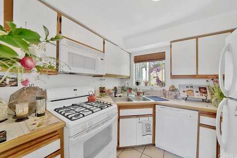 Camino Capistrano, Capistrano Beach, CA 92624