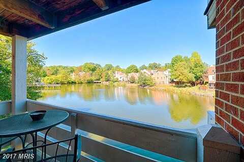 Covewood Ct, Falls Church, VA 22042