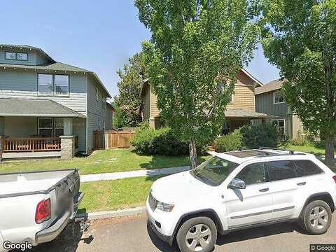Oakview, BEND, OR 97701