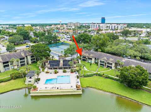 Escondido Cir, Altamonte Springs, FL 32701
