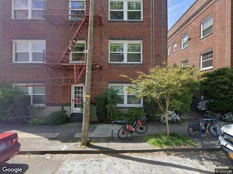 10Th, PORTLAND, OR 97232