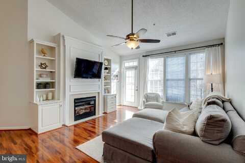 Abington Hall Pl, Reston, VA 20190