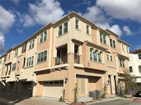 White Oaks, LAKE FOREST, CA 92610