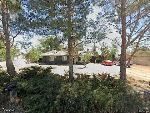 Avenue H8, LANCASTER, CA 93535