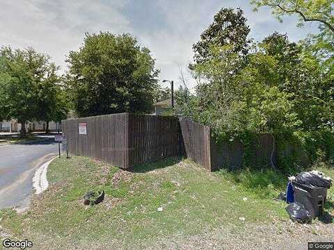 Dian Rd, Tallahassee, FL 32304
