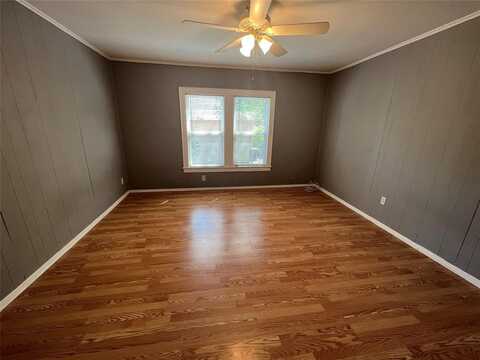 Preston, ENNIS, TX 75119