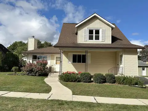 13Th, MANITOWOC, WI 54220