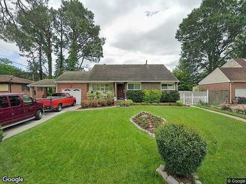 Sandpiper, NORFOLK, VA 23502