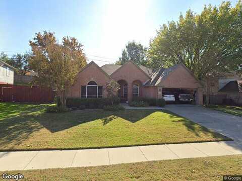 Queenston, GRAND PRAIRIE, TX 75050