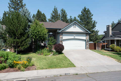 Virginia, BEND, OR 97702