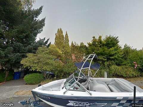 36Th, LAKE FOREST PARK, WA 98155