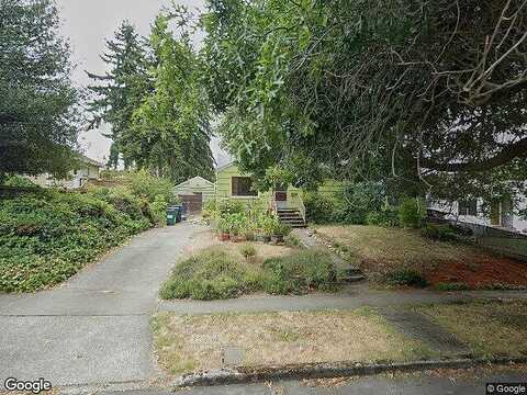 1St, BURIEN, WA 98166