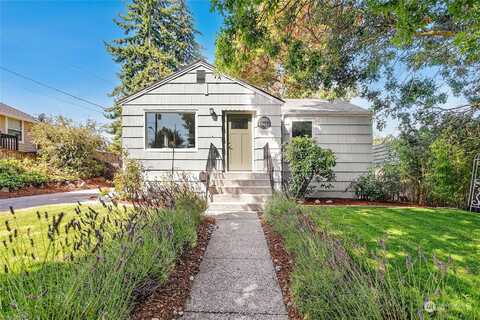 1St, BURIEN, WA 98166