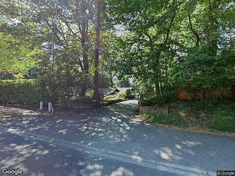 Woodbrook, MERCER ISLAND, WA 98040