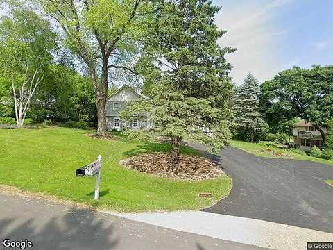 Bonnie, BROOKFIELD, WI 53045