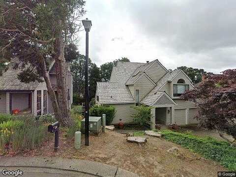 Hampton, LAKE OSWEGO, OR 97035