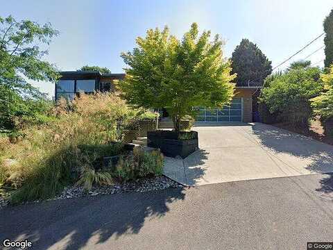103Rd, BELLEVUE, WA 98004