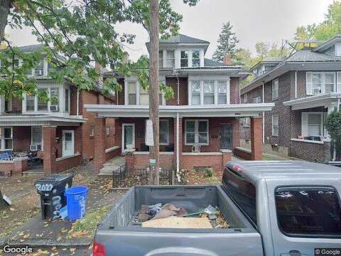 Chestnut, HARRISBURG, PA 17104